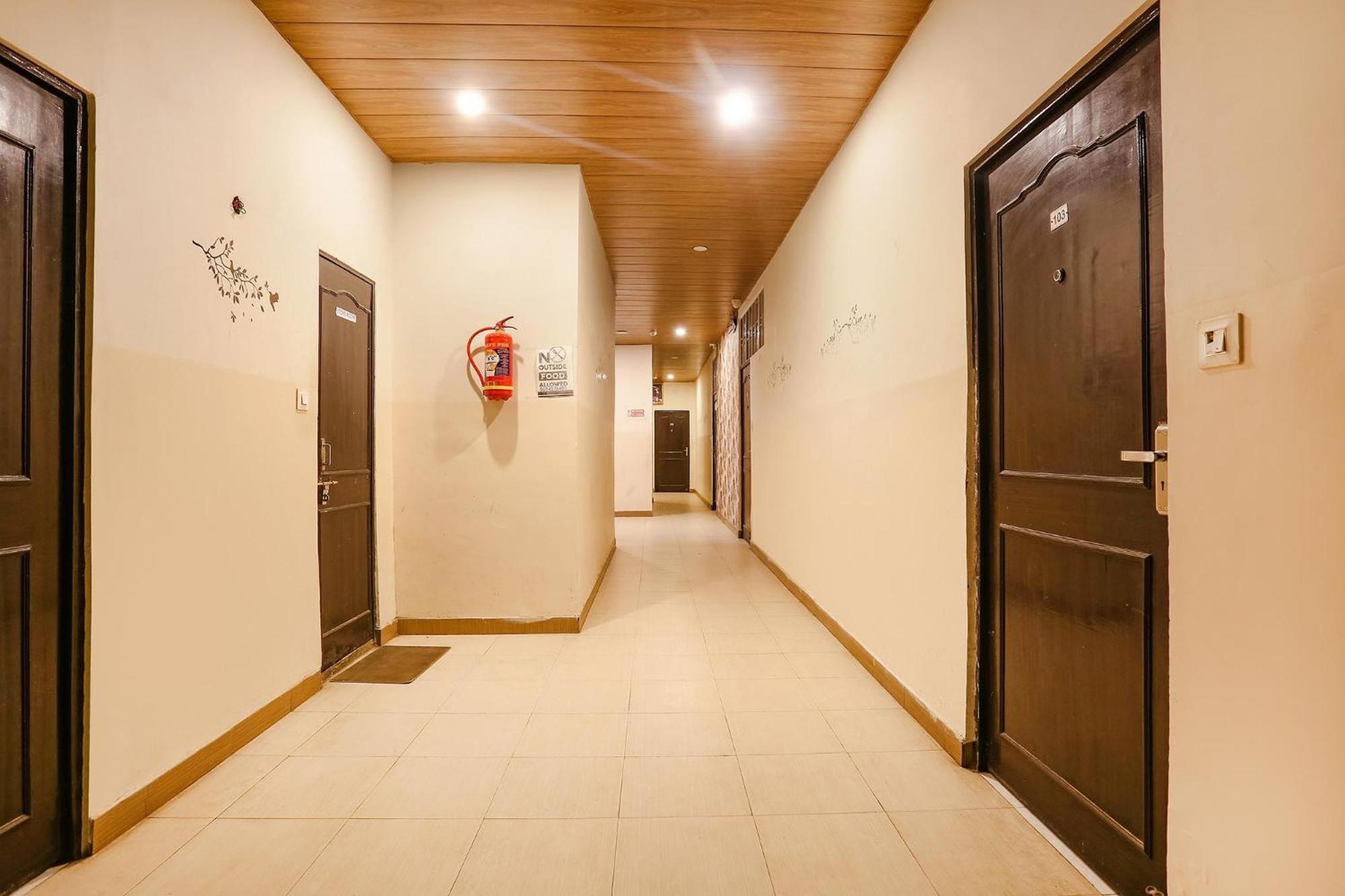 Collection O 62269 Hotel Elegant Jaipur Bagian luar foto
